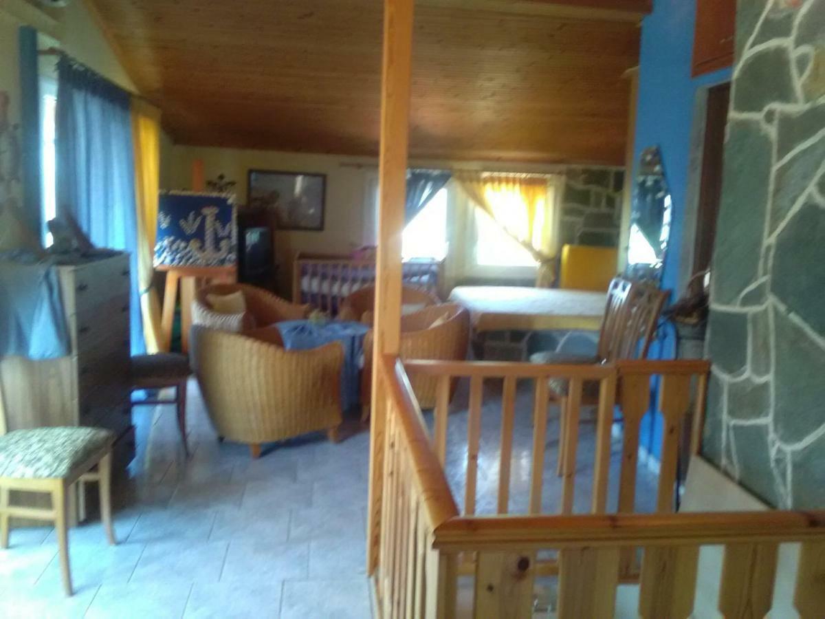 Villa Julia Nea Plagia Luaran gambar