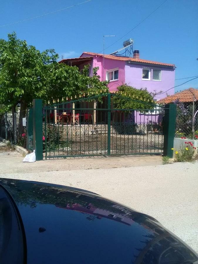 Villa Julia Nea Plagia Luaran gambar